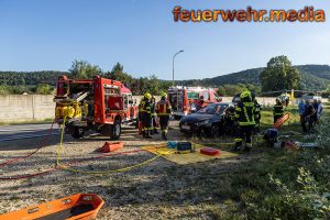 Sieben Verletzte bei Unfall auf der B33