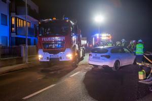 Pkw prallt auf der Kremstalstraße gegen die Leitschiene