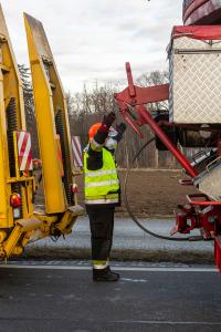 Kollision zwischen Pkw und Lkw fordert ein Todesopfer