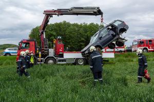 Zweifache Menschenrettung auf der B37 - Drei Feuerwehren im Einsatz