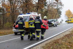 Frontalzusammenstoß zweier Fahrzeuge auf der L43