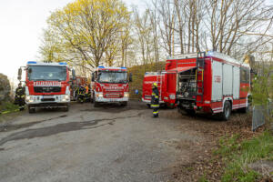 Unterstand für Maschinen und Geräte neben der Ruine Senftenmberg in Vollbrand