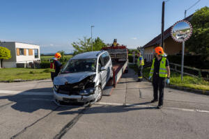 Kreuzungunfall in Gneixendorf - mehrere Verletzte