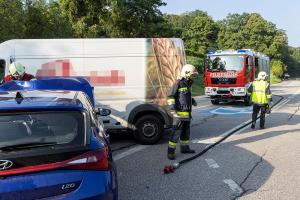 Ein Schwerverletzter bei Unfall auf der L114