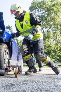 Ein Schwerverletzter bei Unfall auf der L114