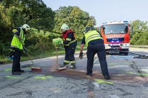 Ein Schwerverletzter bei Unfall auf der L114