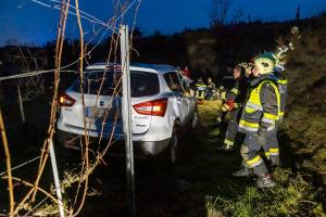 Pkw-Absturz nach Stunden entdeckt - Vermisste Frau gerettet
