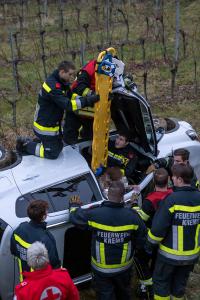 Pkw-Absturz nach Stunden entdeckt - Vermisste Frau gerettet