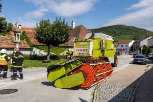 KR T1 MaehdrescherBerg 01082025-1