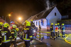 KR B3 Dachstuhlbrand 09112025-24