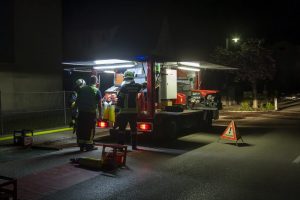 Zwei verletzte Personen bei Wohnungsbrand in Etsdorf