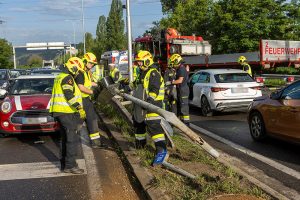 Kollision im Kreuzungsbereich - Morgenverkehr auf der B3 rasch wieder freigegeben